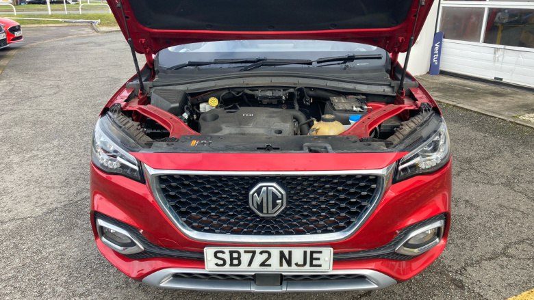 MG Hs 1.5 T-GDI Exclusive 5dr DCT Petrol Hatchback